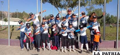 Festejo especial de los orureños luego de consagrarse campeones /LA PATRIA