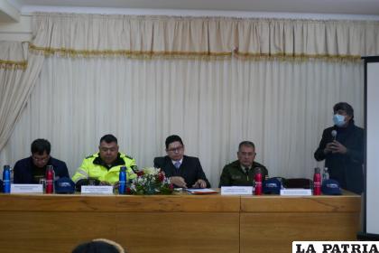 Autoridades fueron parte de la campaña ??No te distraigas, cuida tu vida? /LA PATRIA