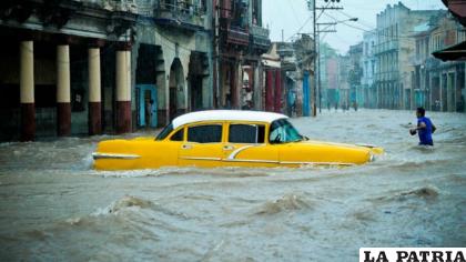 Las inundaciones azotan a Cuba /RRSS