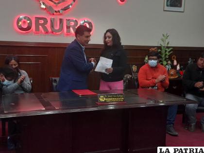 Vedia entregó el monto económico a los padres de familia 
/LA PATRIA