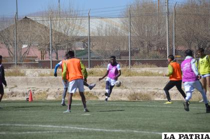 El plantel albiverde trabajó de forma intensa en la parte física /LA PATRIA