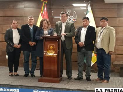 Asambleístas del Movimiento Al Socialismo (MAS) 
/LA PATRIA