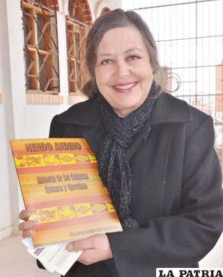 Elizabeth Dockeweiler Cárdenas, autora del libro “Mundo Andino”