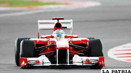 La máquina de Fernando Alonso en plena competencia