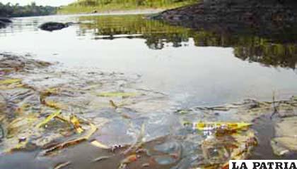 Derrame petrolero en río Bermejo causa susceptibilidad en habitantes del lugar