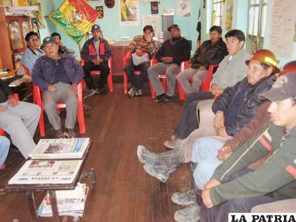 Se siguen creando cooperativas mineras en Bolivia
