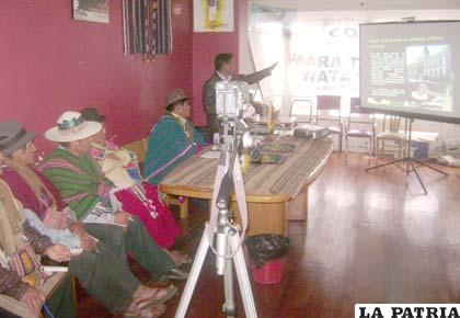 Khana Marka es una entidad de capacitación multidisciplinaria