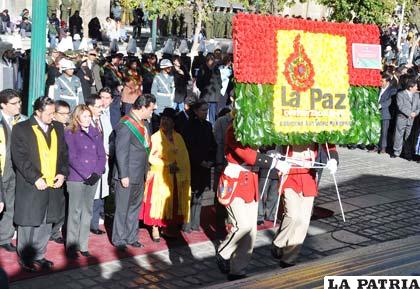 Autoridades paceñas en la celebración del 16 de Julio