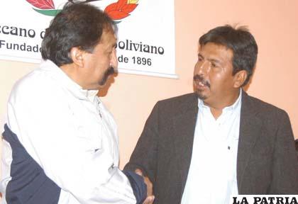 Sergio Apaza junto a Saúl Sánchez