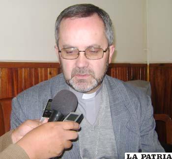 El Obispo, Cristóbal Bialasik, manifestó preocupación por predios de propiedad de la Iglesia Católica