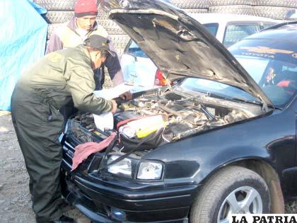 Trabajo de saneamiento legal de vehículos avanza de acuerdo al cronograma
