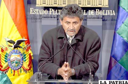 Canelas advierte a medios “no den mala imagen del país”