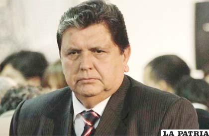 Presidente peruano, Alan García, se siente satisfecho con la labor de su Gobierno