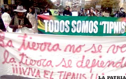 Marchistas defensores del Tipnis, esperan respuesta del Gobierno para dialogar (ANF)