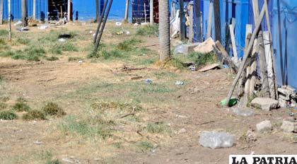 Así luce la Terminal de Buses de Oruro, totalmente descuidada