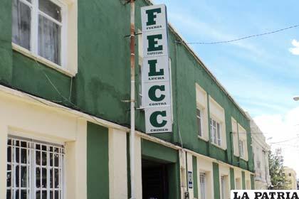 La denuncia se presentó en la División Personas de la Felcc