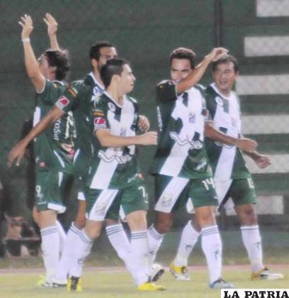 Oriente Petrolero jugará con Wilstermann el lunes en Cochabamba (foto: APG)