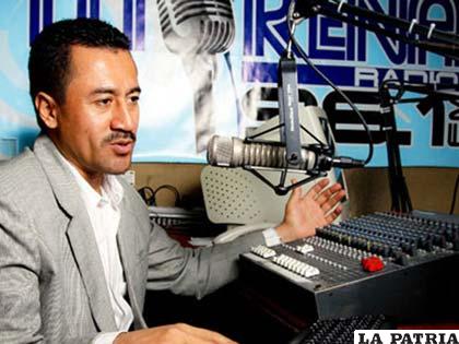 El titular de la Superintendencia de Telecomunicaciones, Fabián Jaramillo, negó que la clausura de los medios sea por motivos políticos