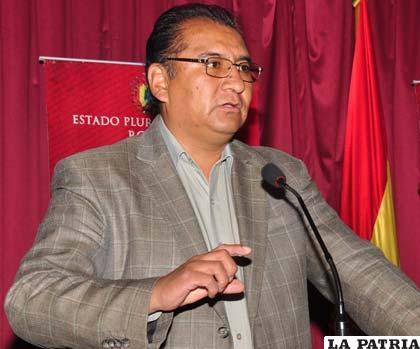 Gobernador, Santos Tito debe brindar informe al pleno de la Asamblea Departamental 