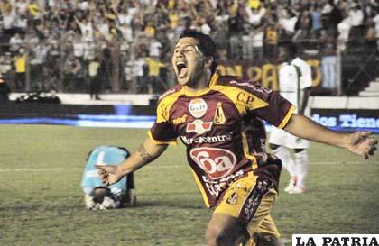 Robín Ramírez goleador de Deportes Tolima (foto: futbolred.com)