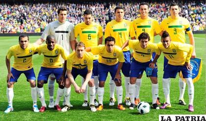 La selección de Brasil se alista para un compromiso amistoso contra China. (PEDROJUANSPORT)