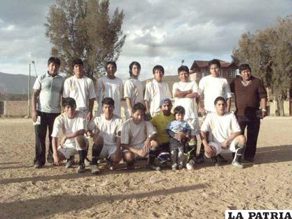 Club Unión Kallu Urinsaya de la Liga Nor Carangas