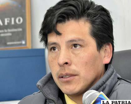 El gerente del SIN Regional Oruro, Fedor Ordóñez