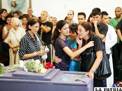 La misa de cuerpo presente del opositor cubano Oswaldo Payá, se realizó en La Habana