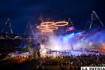 Panorama espectacular de la inauguración de los Juegos Olímpicos 2012