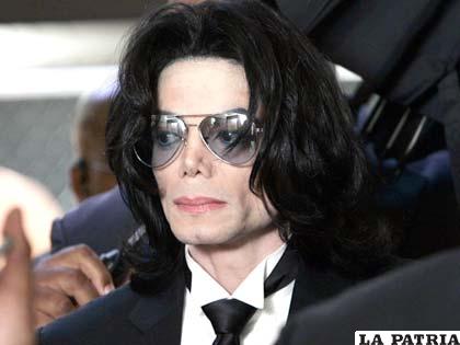 A cuatro años de la muerte de Michael Jackson se develan supuestos hechos de corrupción