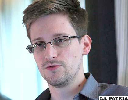El extécnico de la CIA, Edward Snowden