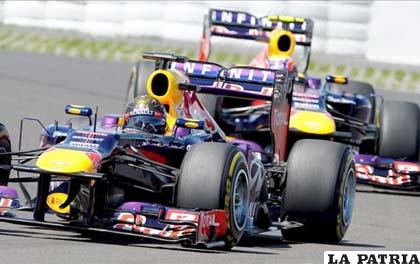 El coche de Vettel, en plena acción