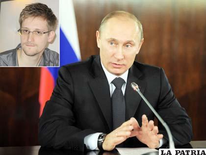 Vladimir Putin, presidente de Rusia, en recuadro Edwuard Snowden