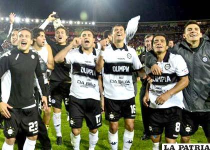Jugadores de Olimpia que buscarán su cuarta Copa Libertadores