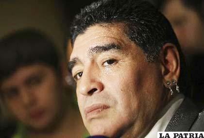 Maradona y una más de sus polémicas