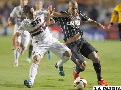 Corinthians venció a su clásico rival, el Sao Paulo