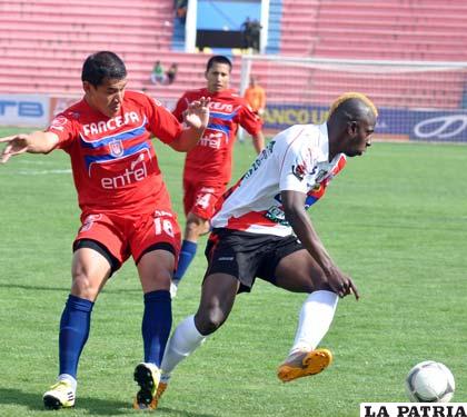 Nacional Potosí y Universitario se enfrentarán antes de iniciar el campeonato de la Liga