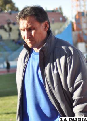 MARCOS FERRUFINO - Boliviano - Director Técnico