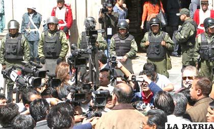Proyecto de ley de prensa mantiene expectativa en diferentes frentes