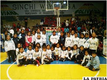 Las integrantes del club Saavedra en las categorías infantiles