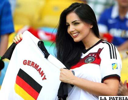 Bellas alemanas presenciaron el partido