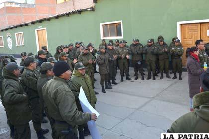 El ambiente era tenso ayer por la mañana en el Batallón de Seguridad Física