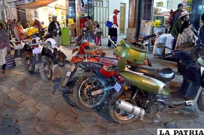 No se salvaron las motocicletas de ser derribadas