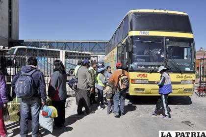 Varios de los buses que operan en la Terminal están en mal estado