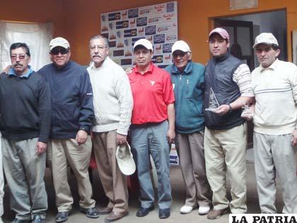 Directivos del Oruro Golf Club 