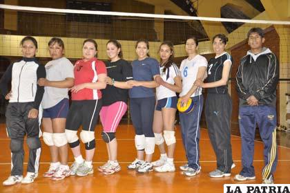 Las integrantes de Santa Rosa se preparan de la mejor manera posible