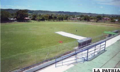 En el estadio de Yacuiba jugaría de local Petrolero