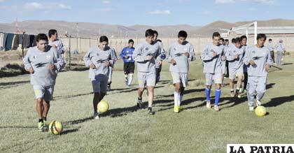 Los “santos” ayer reanudaron sus entrenamientos