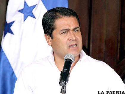 Hondureños exigen la renuncia del presidente Juan Orlando Hernández /vocesnuestras.org