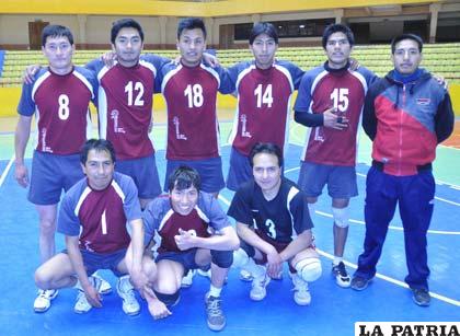 Socavón marcha a paso firme en el certamen de voleibol de Ascenso